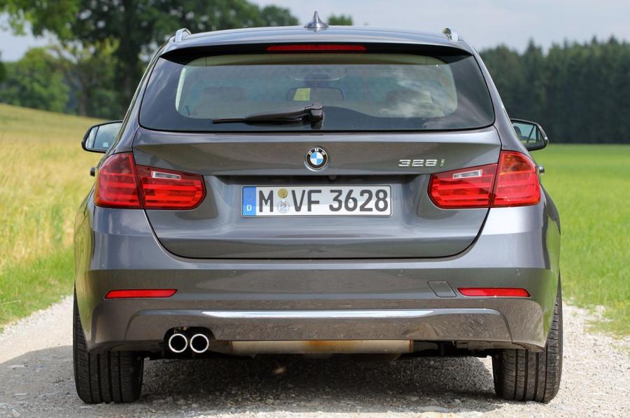  BMW 3-Series Sports Wagon 2014 года  (фото 4 из 48)